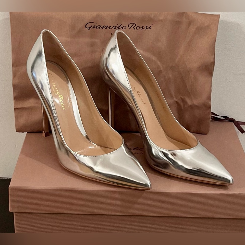 Gianvito Rossi 105 Silver Metallic Leather Pumps 36.5 - Picture 3 of 13